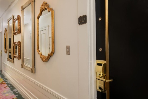 Staypineapple, An Elegant Hotel, Union Square image 32