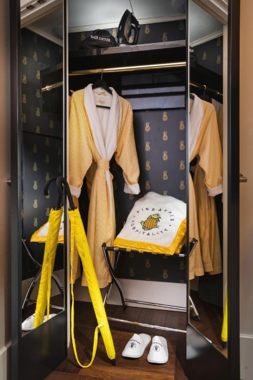 Staypineapple, An Elegant Hotel, Union Square image 6